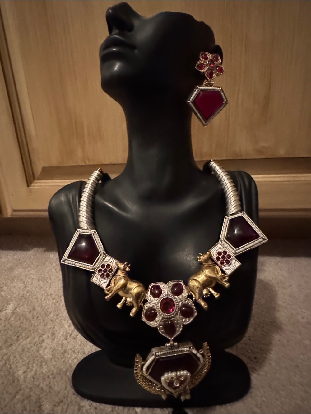 Statement Gold-Tone Necklace & Earring Set with Deep Red Accents